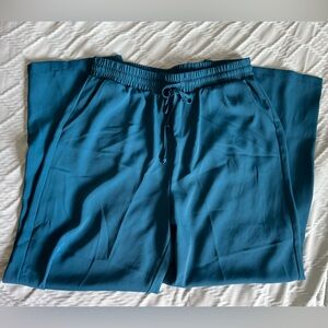 Melody’s size XL teal drawstring pant